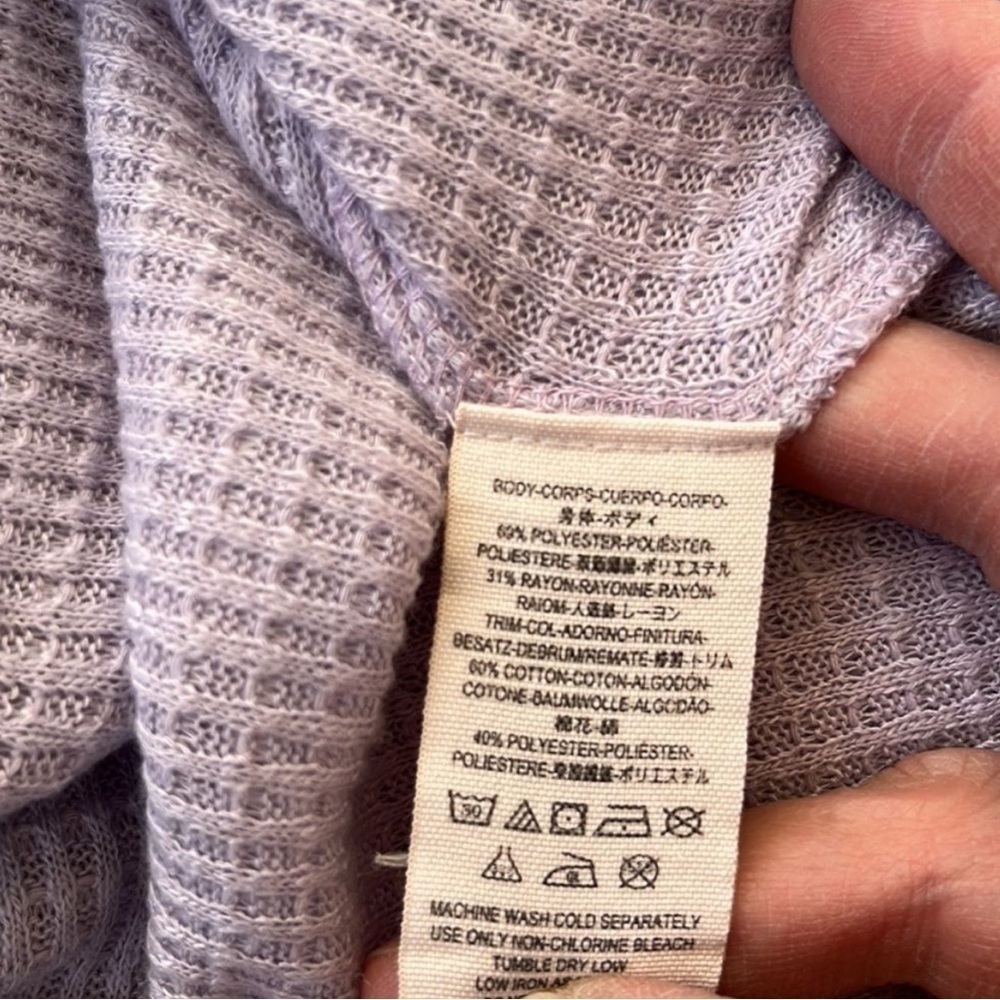 EUC Free People Must Have Henley Top - Picture 6 of 10